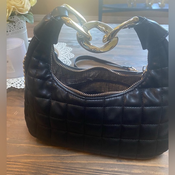 Urban Expressions Quilted Black Vegan Leather Bag - Picture 6 of 9